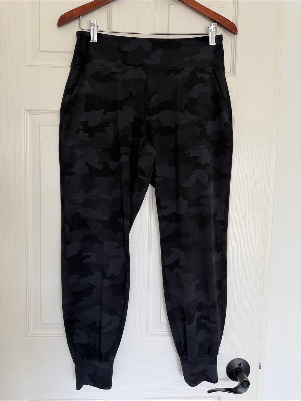 lululemon athletica Black Camo Align Jogger Pants
